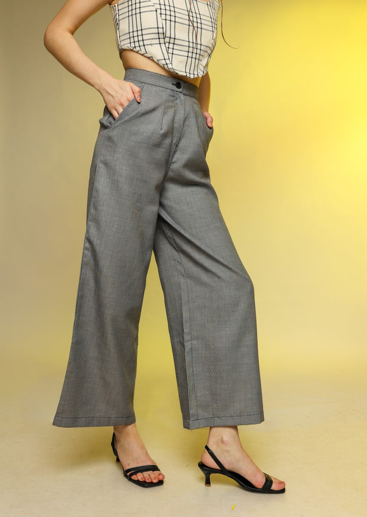 Straight Legged Pants in Solid Grey
