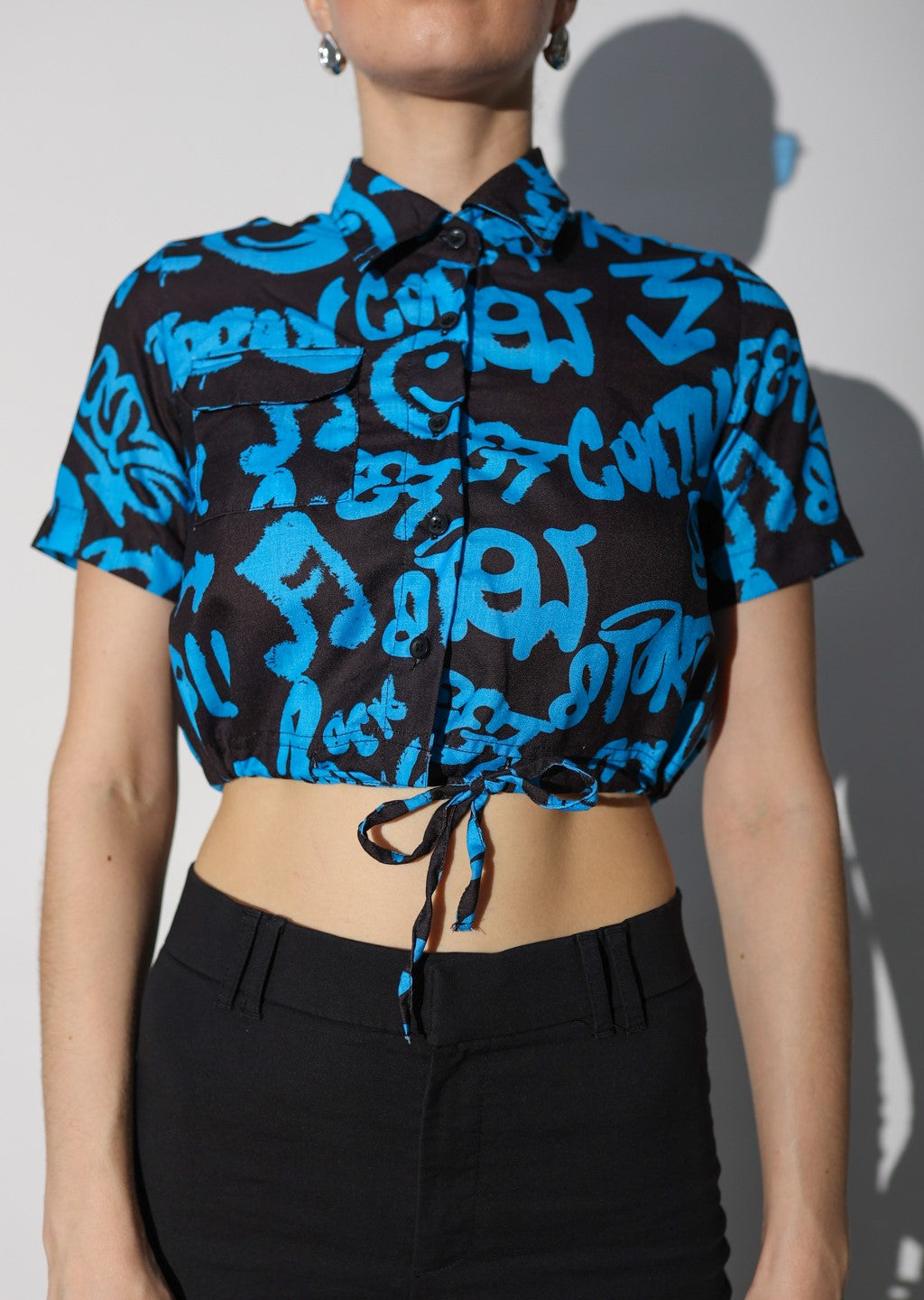 Scribble Text Collared Top in Blue